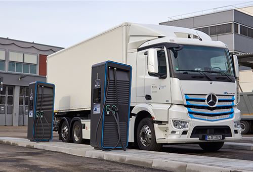 Daimler’s E-Mobility Group launch charging network for battery-electric trucks