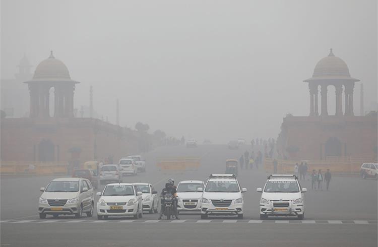 Delhi Government to enforce Odd-Even rule for cars from Nov 13