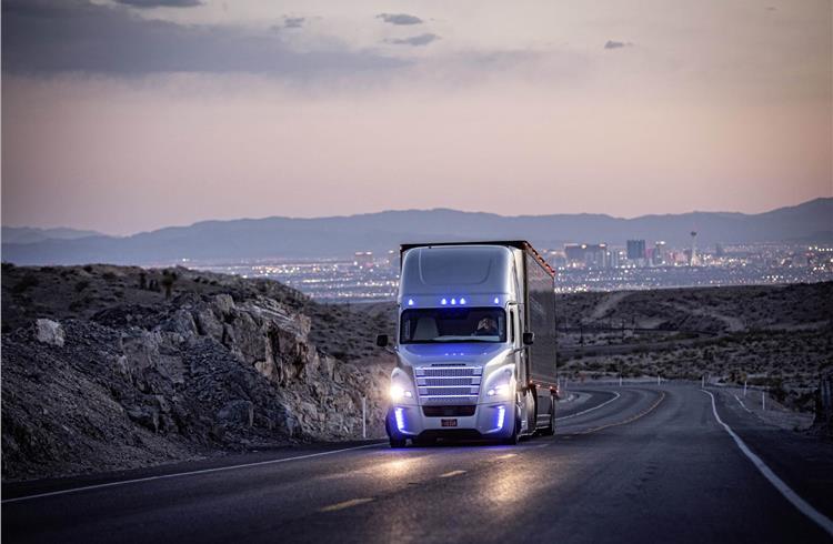Daimler Trucks steps up its focus on connectivity with stake in Zonar Systems