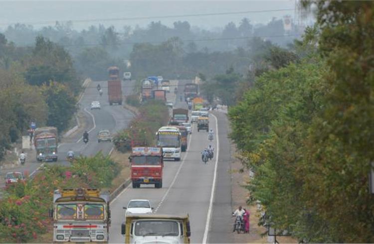 Government spends Rs 900 crore in a year for road connectivity in hilly areas