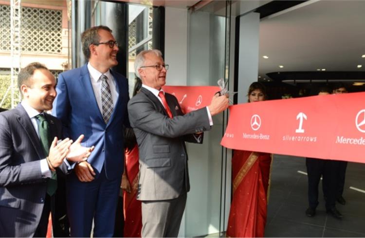 Mercedes-Benz India opens its 11th showroom in New Delhi | Autocar ...