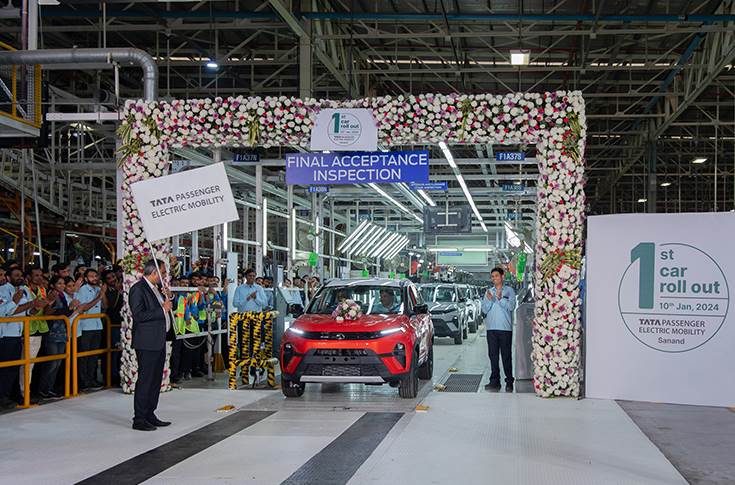 Tata Passenger Electric Mobility commences production at new facility in Sanand, Gujarat | Autocar Professional