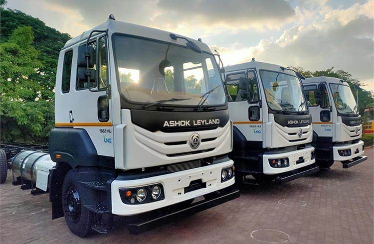 Ashok Leyland reports 1% growth in domestic sales in FY24, MoM sales fall by 7% | Autocar Professional