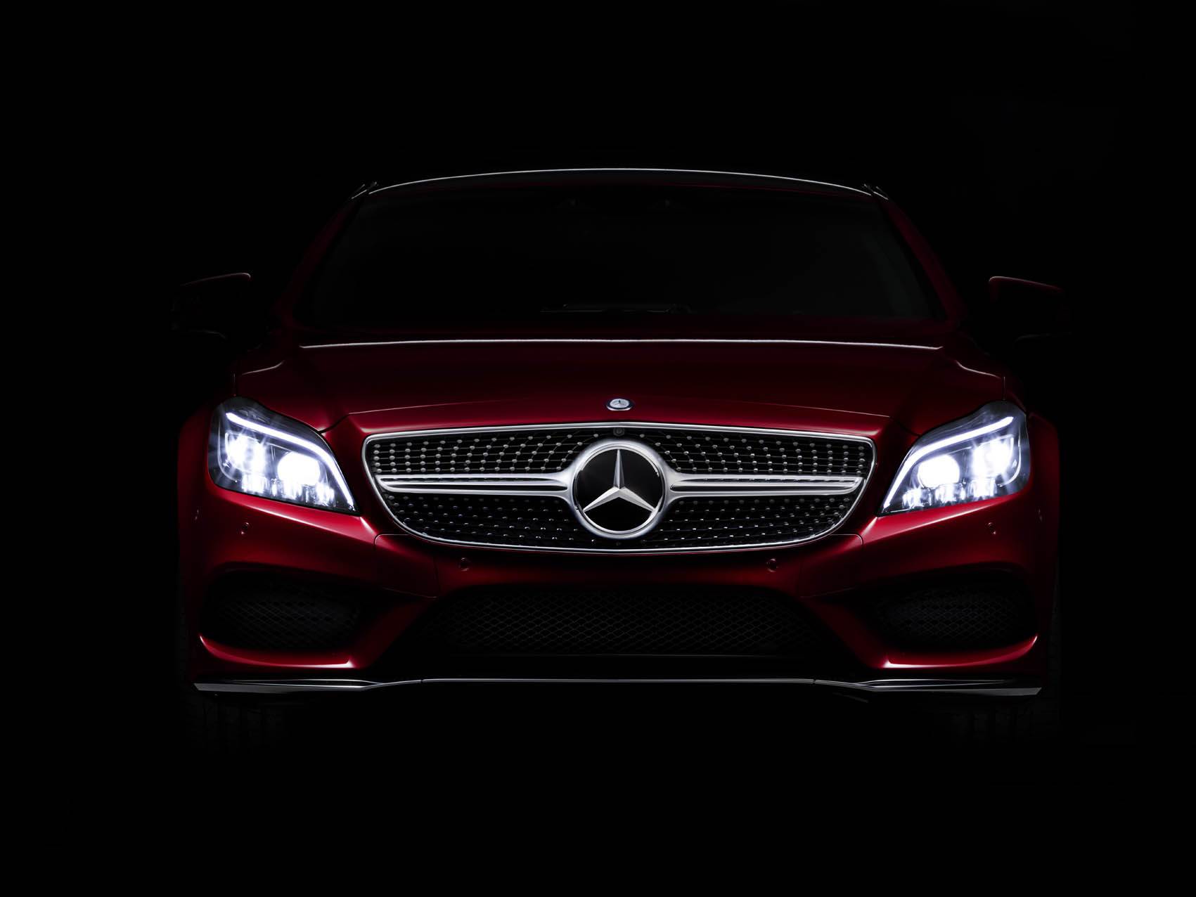 Mercedes-Benz multi-beam LED headlamp tech in new | Autocar Professional