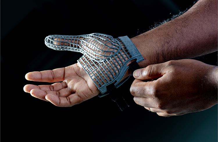 Lightweight 3D-printed glove could help better protect employees from the threat of a musculoskeletal disorder.