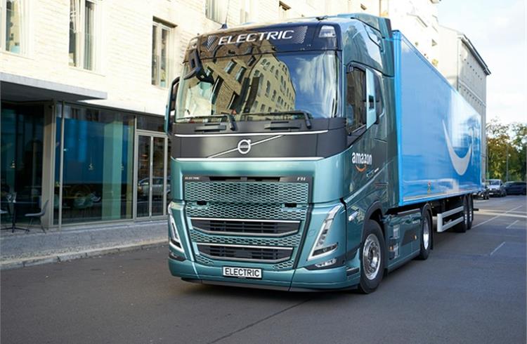 Amazon, DFDS and, through the transport company Simon Loos, Unilever, are among Volvo Trucks’ customers that will have fossil-free steel in some of their electric trucks. 