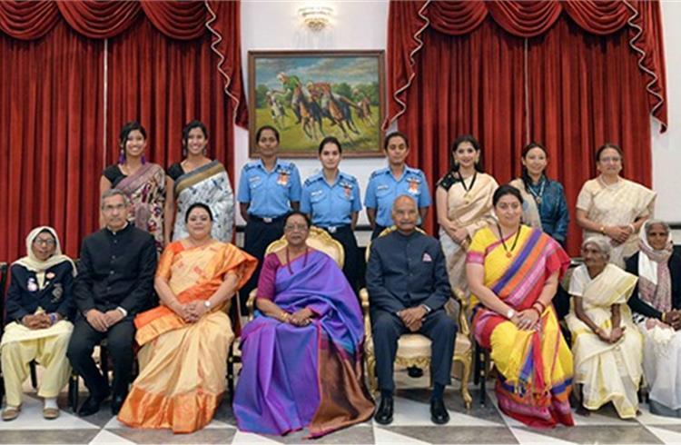 President Ram Nath Kovind with the 15 recipients of the 2019 Nari Shakti Puruskar, at Rashtrapati Bhavan, in New Delhi. Union Minister for Women & Child Development and Textiles, Smriti Irani, the Minister of State for Women and Child Development, Sushri Debasree Chaudhuri and other dignitaries are also seen.