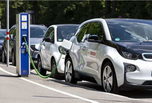 Government invites bids for 1,000 EV charging stations under FAME II