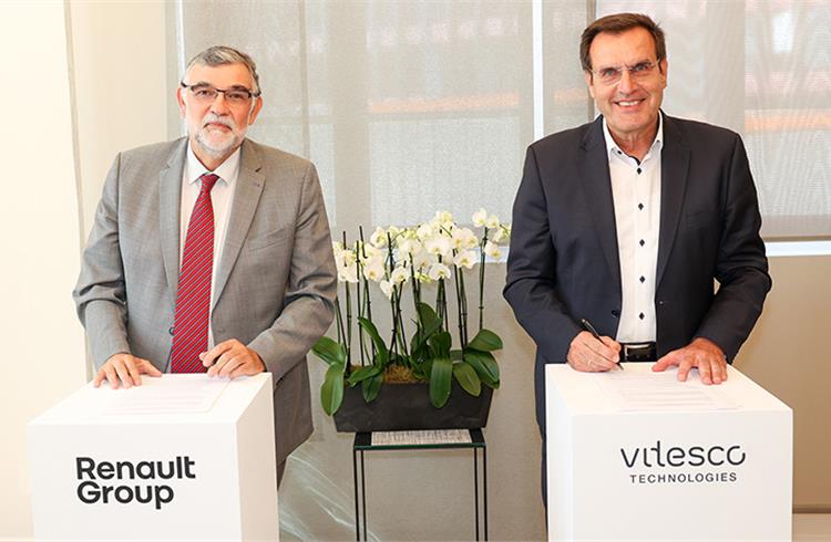 Andreas Wolf, CEO, Vitesco Technologies and Gilles Le Borgne, EVP Engineering, Renault Group. (Photo:  Yves Forestier)