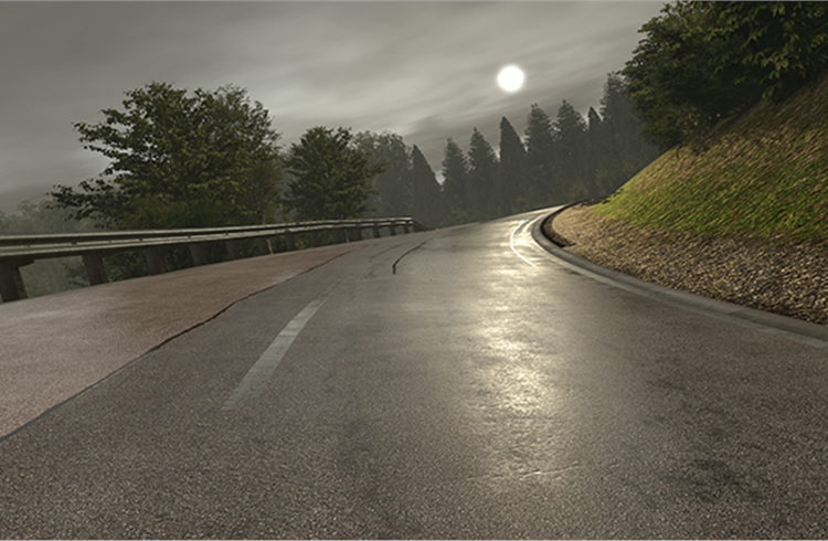rFpro can adjust simulation lighting conditions to match the angle and brightness of the sun at different times of day or different latitudes, reflections from a wet road surface and all weather types
