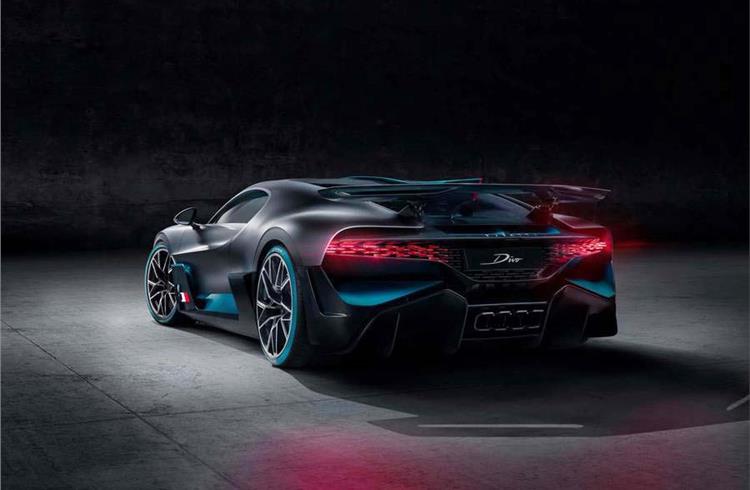 New Bugatti Chiron-based Divo hypercar revealed in Paris