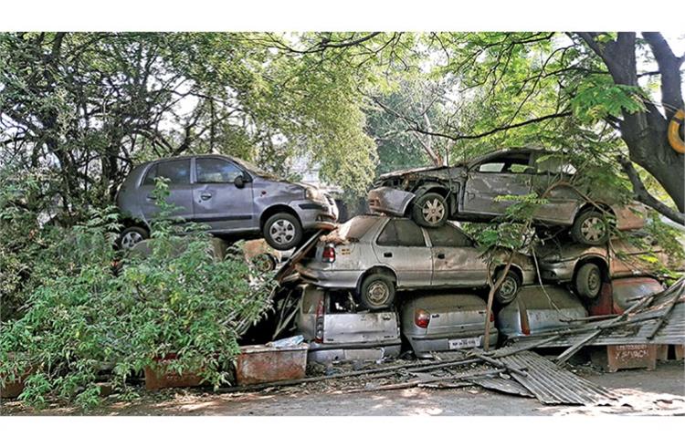 Vehicle graveyard in Delhi. Current scrappage practices compromise safety and security. The fluids from cars are drained on the street, and practices like gas cutting result in severe health issues to workers. Also, cars aren’t registered officially and owners are open to further liabilities.