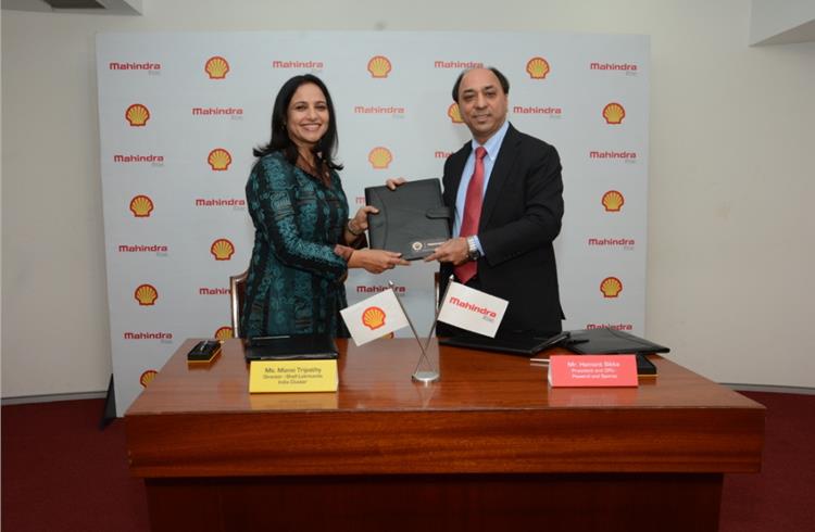 L-R: Shell India's Mansi Tripathy and Mahindra's Hemant Sikka
