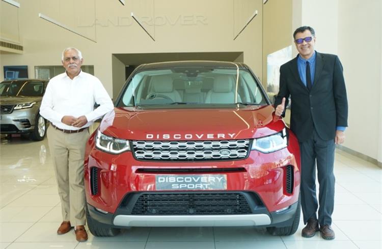 L-R: and Suresh Reddy, Managing Director, Pride Motors and Rohit Suri, President & Managing Director, Jaguar Land Rover India at the inauguration of the new 3S facility in Hyderabad. 