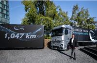 Andreas Gorbach: “By cracking the 1,000km mark with one fill, we have now impressively demonstrated hydrogen in trucks is anything but hot air.”
