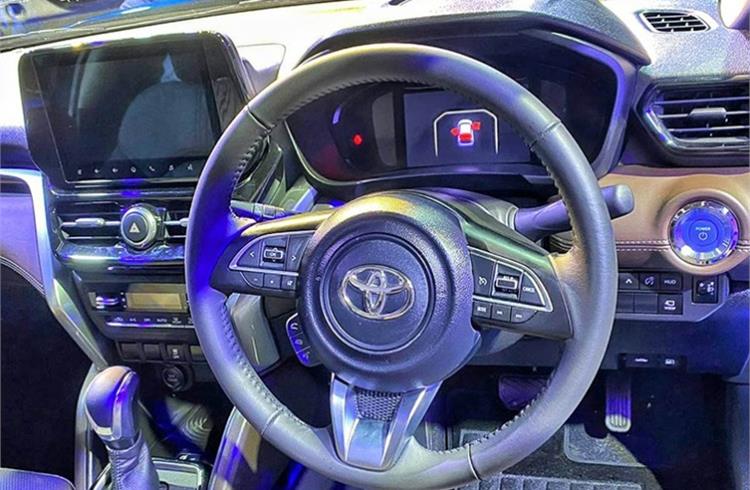 Toyota Hyryder SUV revealed, bookings open