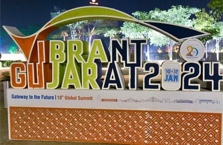 Vibrant Gujarat Summit witnesses MoUs worth Rs 10 lakh crore in renewable energy sector