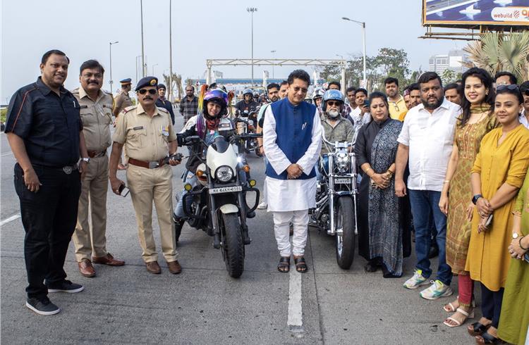 Road Safety Rally in Mumbai flagged off by Maharashtra Cabinet Minister Shri Deepak Kesarkar