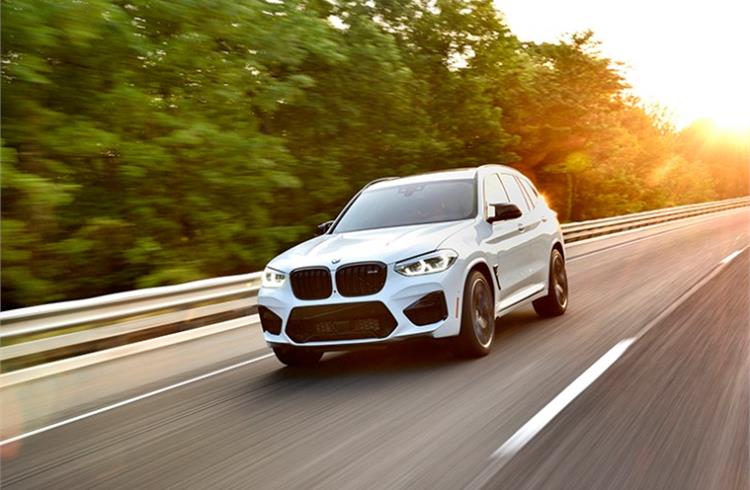 The new X3 M, powered by a six-cylinder in-line 3.0L twin-power turbo petrol engine, develops 480bhp and 600Nm, does 0-100kph in 4.2 seconds and has a limited top whack of 250kph.