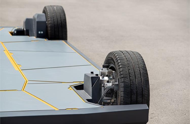 REEcorner disruptive technology integrates all drivetrain, suspension and steering components into the arch of the wheel — a by-wire control system that enables a totally flat EV platform offering more room for passengers, cargo and batteries.