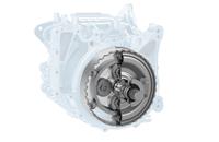 A new, coaxial reduction gear transmits the drive forces of the electric motor via two planetary gear sets.