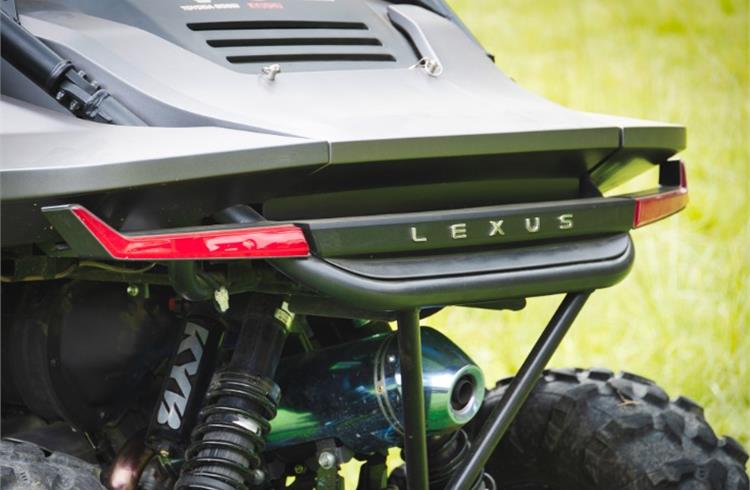 Lexus hydrogen-powered ROV uses Toyoda Gosei tanks and plastic recycling tech