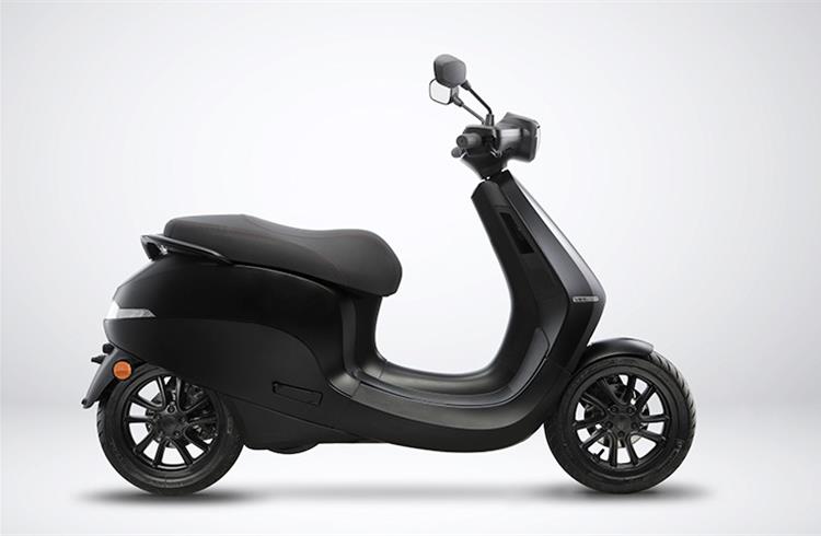 Ola scooter based on the Etergo Appscooter – a Dutch start-up company Ola acquired in 2020. Ola says it has since heavily revised this platform to offer more performance, better range as well as improved tech.