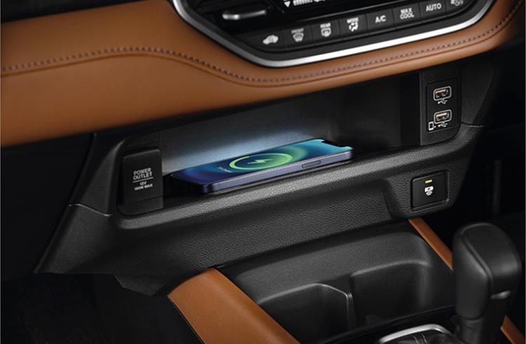 Honda Elevate gets a wireless mobile phone charger uniquely located in the front-central console.