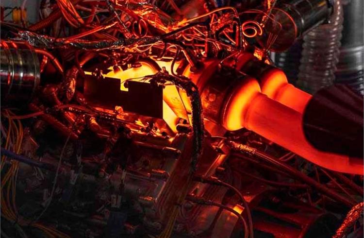 Aston Martin reveals its most powerful engine: hybrid 3.0-litre turbo V6