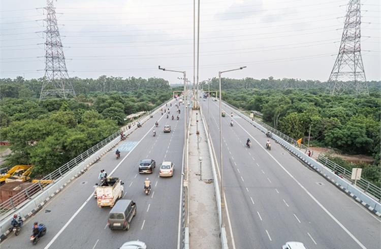 Between 2018 and 2021, the Signature Bridge witnessed 53 road crashes and 17 fatalities.