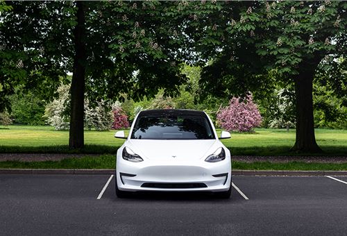 Govt approves new EV policy to cut import tax on cars to 15%; Paves way for Tesla's India entry