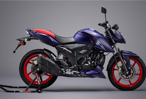 TVS Apache RTR 160 4V launched at Rs 1,34,990