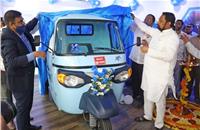 Laxman Savadi, Deputy Chief Minister of Karnataka & Transport Minister unveiling Piaggio FX range of electric vehicle at the new experience centre.
