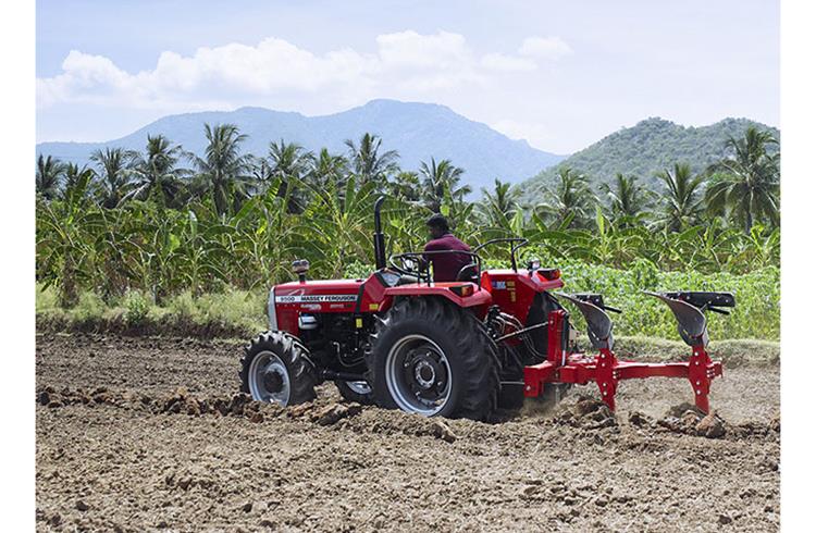 TAFE extends a helping hand to farmers in Tamil Nadu