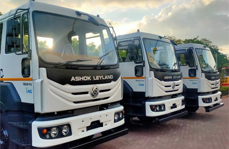 Ashok Leyland delivers India’s first LNG-powered haulage truck – AVTR 1922