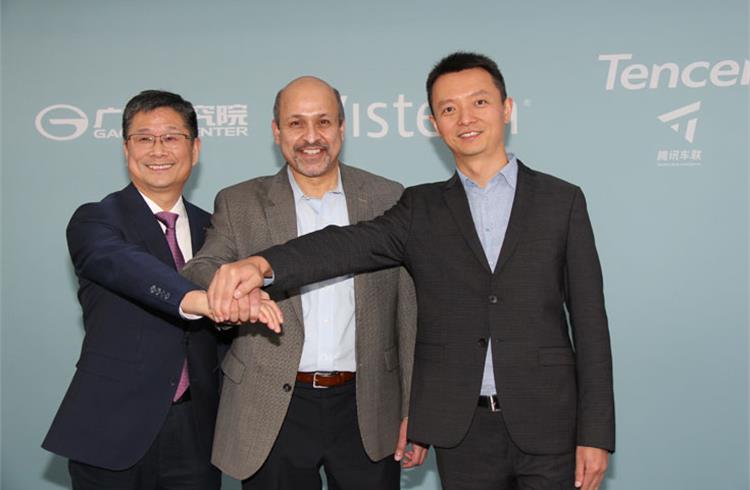 L-R: Wang Qiujing, president of GAC R&D Center; Sachin Lawande, president and CEO of Visteon; and Zhong Xiangping, vice-president of Tencent.