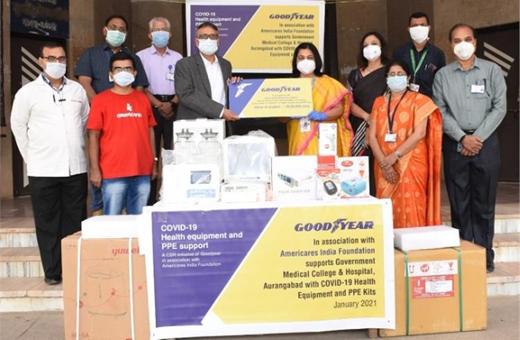 Ashu Goel, manufacturing director, Goodyear South Asia Tyres handing over critical equipment for the treatment of Covid-19 patients, to Dr. K A Yelikar, dean, Government Medical College & Hospital, Aurangabad.