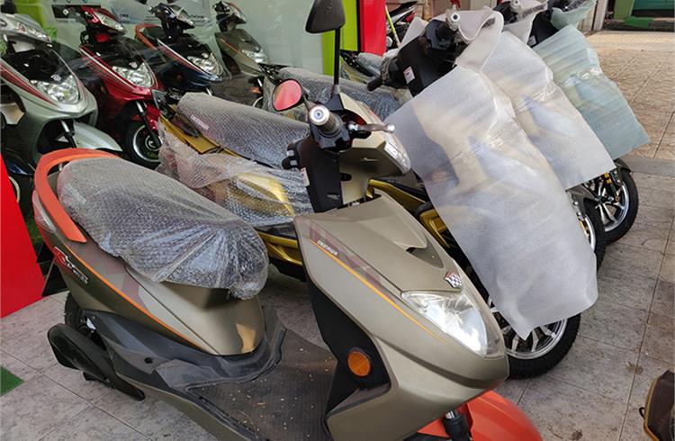 Okinawa claims record sales of 12,000 e-scooters in September-October 