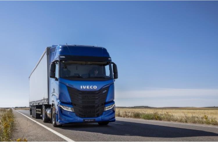 Iveco to power German supermarket chain’s 700 diesel truck transition to LNG