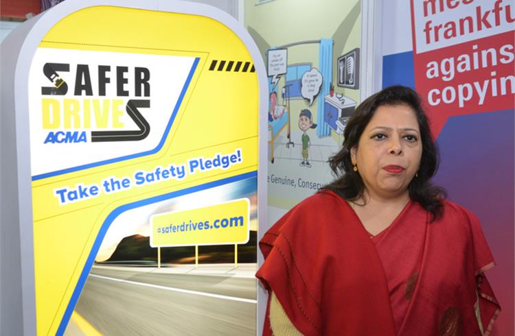 MoRTH’s Leena Nandan: “It is overwhelming to witness that the organisers have brought an underlining message on safety with the ongoing exhibition.