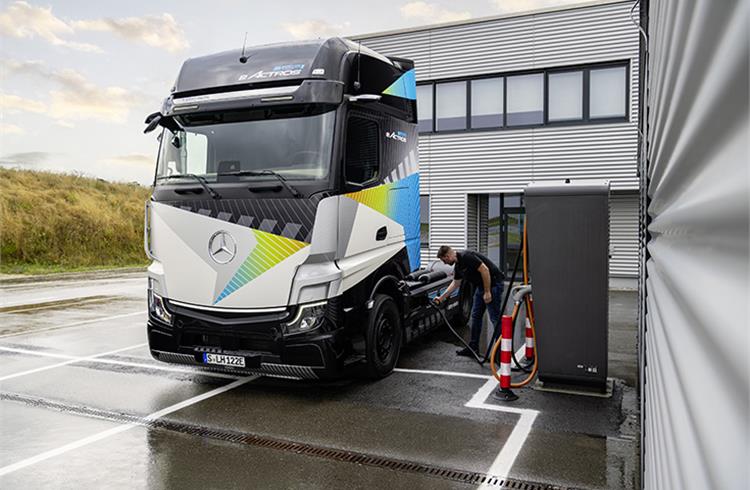 Mercedes-Benz Trucks claims megawatt charging will make charging batteries from 20 to 80 percent in less than 30 minutes.