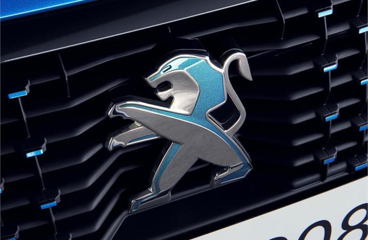 Peugeot family open to merger with FCA Group