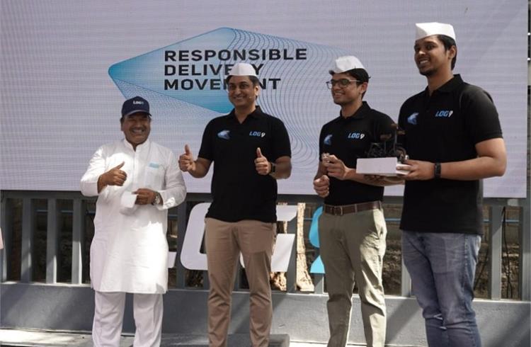 L-R: Dr. Pawan Agarwal, TedX Speaker, Author, Educationist and Business Consultant, Chief guest of the event with Log 9 Materials co-founders Pankaj Sharma, Dr Akshay Singhal and Kartik Haleja.