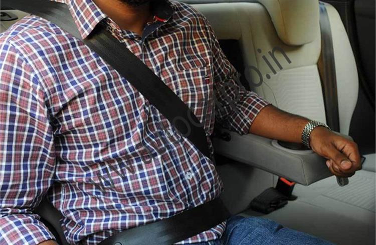 Abysmally low usage of rear seatbelts in India: Survey