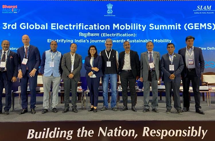SIAM Hosts third edition of Global Electrification Mobility Summit (GEMS) at Bharat Mobility Global Expo 2024
