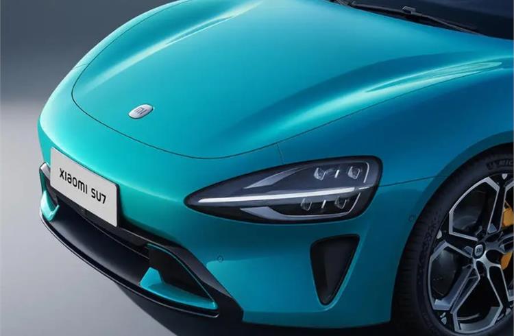 Initial SU7 models will feature a CATL-supplied lithium-ion battery with an energy capacity of 101kWh and a range of more than 800 kilometres.