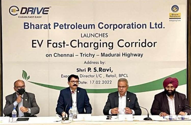 L to R: BPCL’s Subhankar Sen - CGM (Retail Initiatives & Brand), Sayed Abbas Akhtar - CGM (PR & Brand), PS Ravi - Executive Director (I/C), Retail and Inderjit Singh - Head Retail (South) at the launch of EV fast charging corridor.