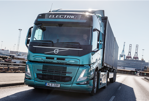 Volvo gets record order for up to 1,000 electric trucks