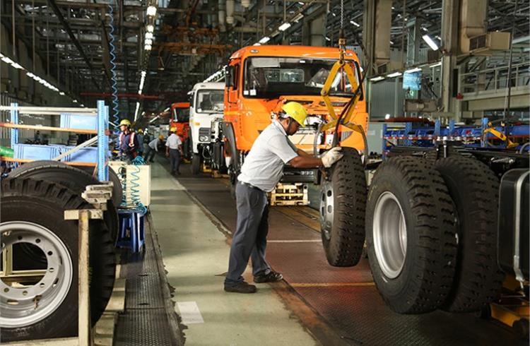 The Jamshedpur plant, which was set up in 1945, rolls out M&HCVs vehicles and has a manufacturing capacity of 133,500 units per annum.