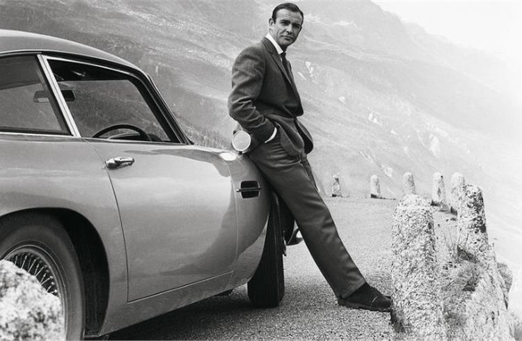 Sir Sean Connery seamlessly essayed the role of 007 in seven Bond films.